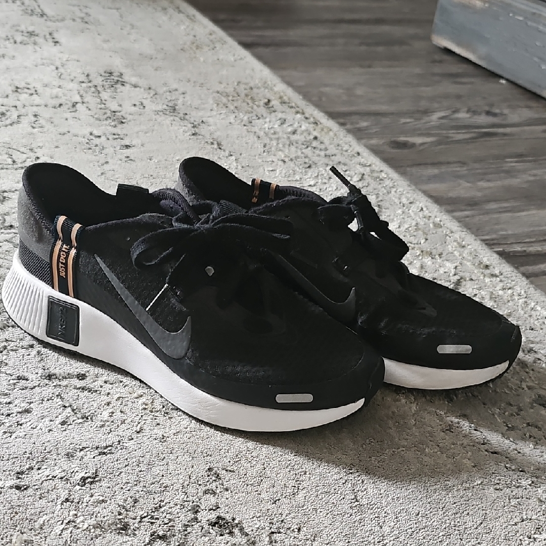 Womens Nike Shoes